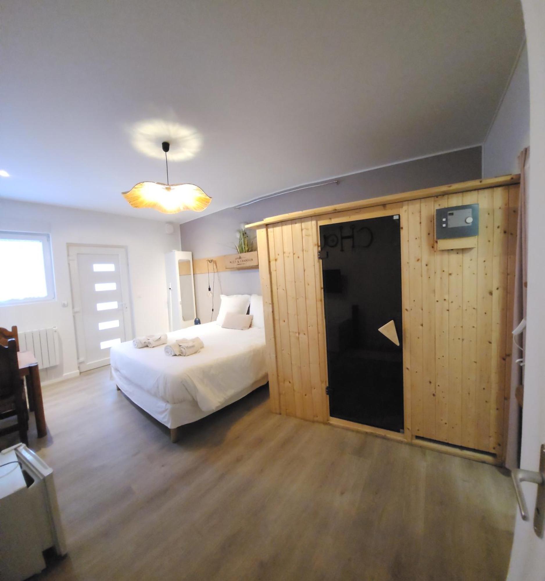Chambres Privees Hyper-Centre Epernay Lit 160X200Cm Exterior photo
